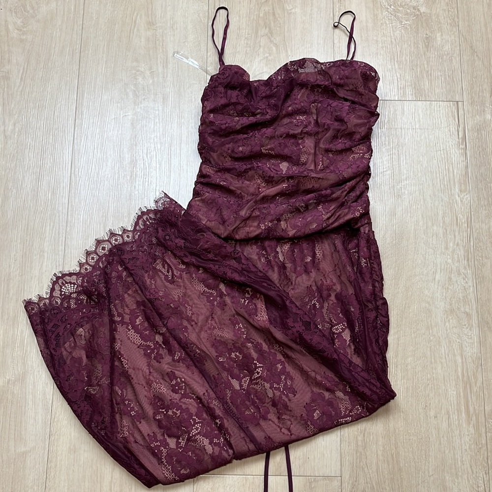 House of CB Burgundy Lace Midi Dress - Picture 6 of 8